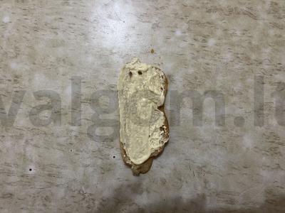 Sumuštinis su konservuotais žirneliais ir šprotais Žingsnis 2