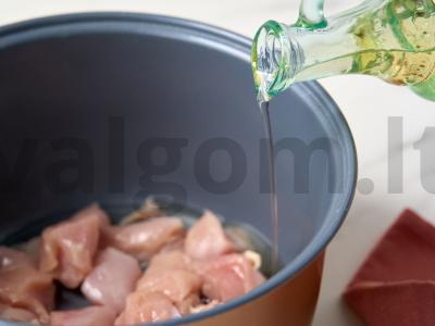 Vištiena su padažu lėtoje viryklėje Žingsnis 2