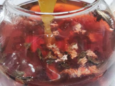 Vyšnių ir aviečių arbata Žingsnis 2