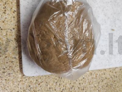 Imbieriniai naujametiniai sausainiai Žingsnis 6