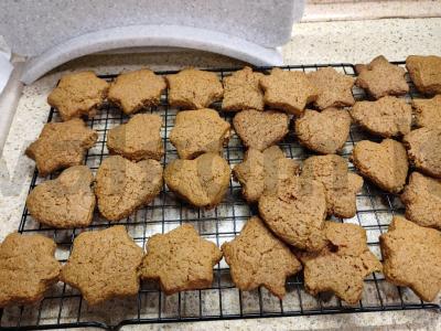 Imbieriniai naujametiniai sausainiai Žingsnis 9