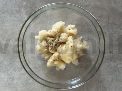 Kepta žiedinė kopūstai su majonezu ir sūriu Žingsnis 2