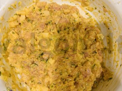 Pjaustytos vištienos kotletai su sūriu Žingsnis 3