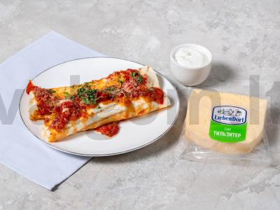 Aštri enchilada su vištiena pagrindine nuotrauka