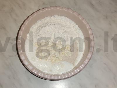 Kefyro kvietinio duonos receptas Žingsnis 4