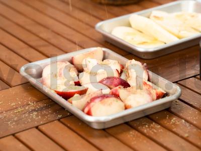 Nektarinai su halumi sūriu ant grotelių Žingsnis 7