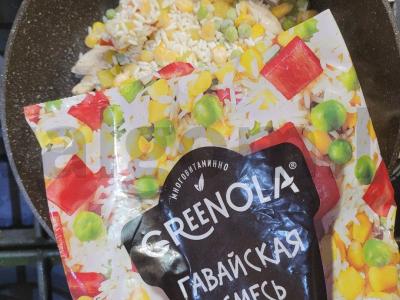 Vištienos filė su havajų mišiniu keptuvėje Žingsnis 3