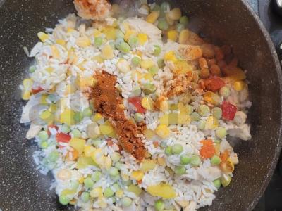 Vištienos filė su havajų mišiniu keptuvėje Žingsnis 4