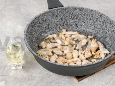 Nudų su vištiena ir daržovėmis azijietišku stiliumi Žingsnis 2