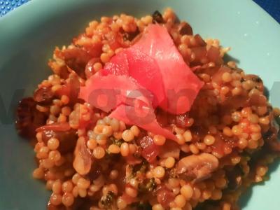 Pasta ptitim su karališkais grybais ir brokoliais pagrindine nuotrauka