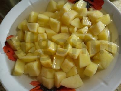 Bulvės su vištienos filė ketaus puode Žingsnis 5