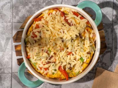 Kiaušinių apkepas su karbonaidu ir daržovėmis Žingsnis 6