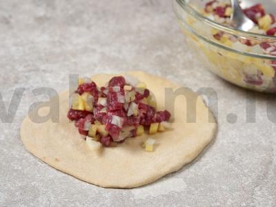 Ečpočmaki be mielių tešloje Žingsnis 3