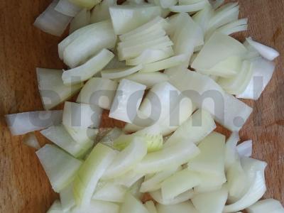 Makaronai su pomidorais, paprikomis ir vištienos krūtinėle Žingsnis 3