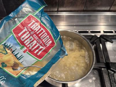 Makaronai su krevetėmis ir špinatais Žingsnis 1