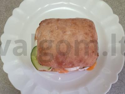 Ciabatta burgeris su krevetėmis, sūriu ir kiaušiniu Žingsnis 9