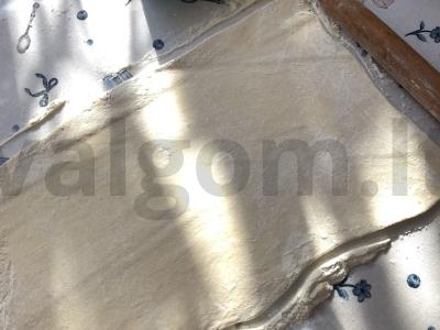 Ritiniai su rožių žiedlapių džemu Žingsnis 1