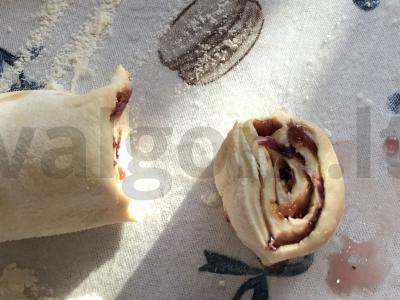 Ritiniai su rožių žiedlapių džemu Žingsnis 3