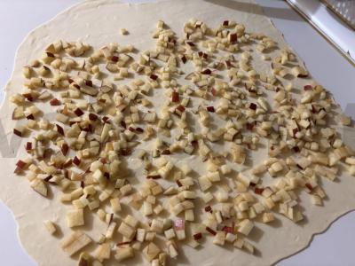 Obuolių štrudelis su traškia plutele Žingsnis 5