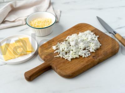 Faršo ir sūrio apkepas orkaitėje Žingsnis 1