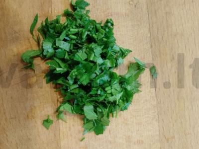 Vegetariškas boršas su džiovintomis morkomis ir česnaku Žingsnis 12