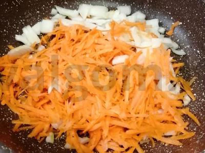 Omletas su daržovėmis Žingsnis 1