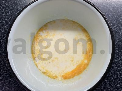 Vafliai su vyšniomis ant pieno Žingsnis 2