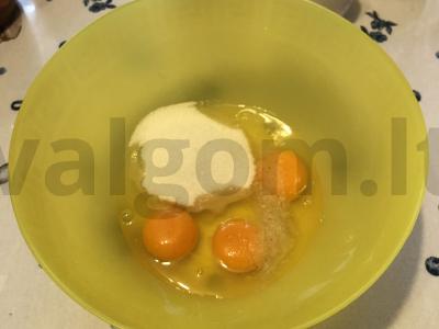 Blynai su pienu ir moliūgų sultimis Žingsnis 1