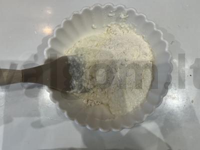 Švelnūs varškės pyragėliai Žingsnis 12