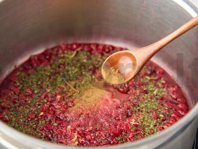 Sūrio lazdelės su spanguolių padažu Žingsnis 3