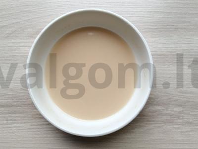 Kvietinė-rašinė duona su džiovintais vaisiais ir riešutais Žingsnis 1