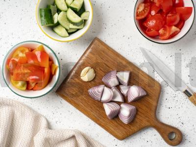 Gazpacho su stracciatella Žingsnis 1