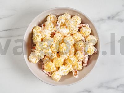 Grietinėlės desertas iš kukurūzų lazdelės ir džiovintų abrikosų Žingsnis 2