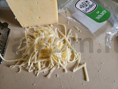 Pica su Krakovo dešra Žingsnis 1