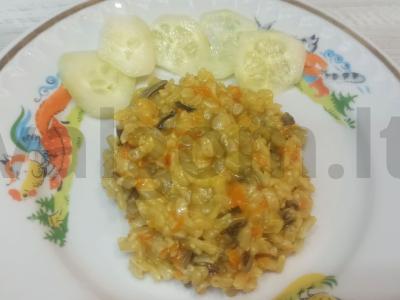 Rudasis ir laukinis ryžiai su morkomis pagrindine nuotrauka