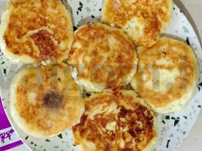 Namų varškėčiai su džemu pagrindine nuotrauka