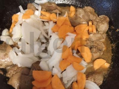 Troškinta vištienos kepenėlė su prieskoniais Žingsnis 7