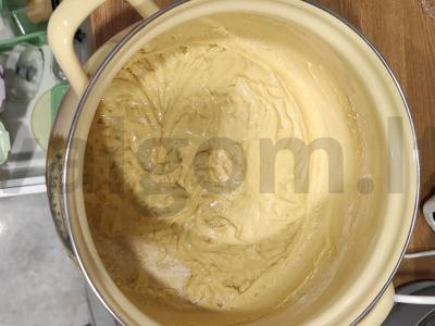 Obuolių ir kriaušių šarlotė arbatai Žingsnis 3