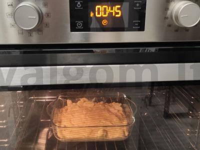 Obuolių ir kriaušių šarlotė arbatai Žingsnis 5