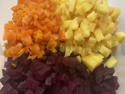 Klasikinis vinigretas su daržovėmis ir žaliu svogūnu Žingsnis 2