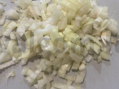 Klasikinis vinigretas su daržovėmis ir žaliu svogūnu Žingsnis 3