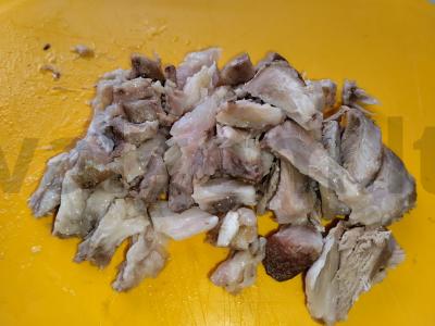 Kopūstų sriuba su kiaulienos kulniuku Žingsnis 4