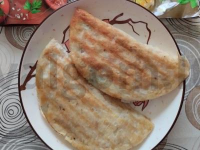 Avižų lavašas su mėsa ir žolelėmis pagrindine nuotrauka