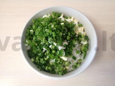 Kepti pyragėliai su ryžiais, kiaušiniu ir žaliu svogūnu Žingsnis 5