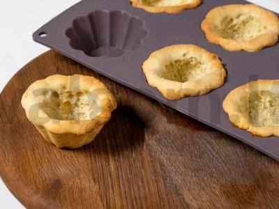 Smėliniai krepšeliai su baltymų kremu ir braškėmis Žingsnis 8