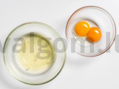 Smėliniai krepšeliai su baltymų kremu ir braškėmis Žingsnis 9