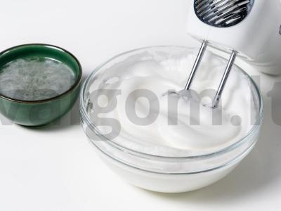 Smėliniai krepšeliai su baltymų kremu ir braškėmis Žingsnis 13