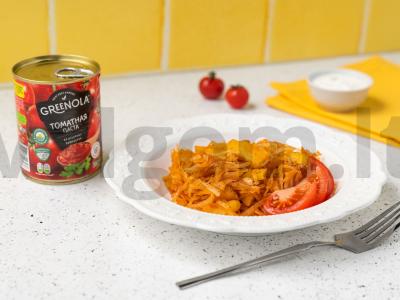 Troškinta kopūstai su bulvėmis lėtojoje viryklėje pagrindine nuotrauka