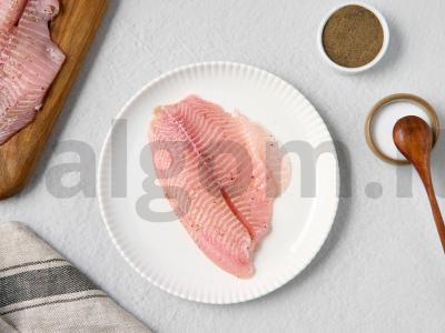 Tilapija pomidorų padaže Žingsnis 1