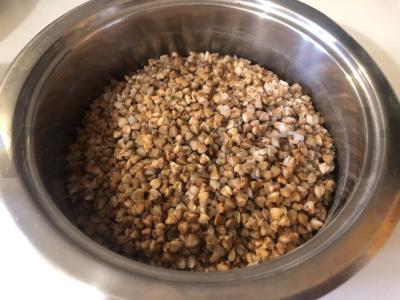 Troškinti avienos šonkauliai su grikiais Žingsnis 8